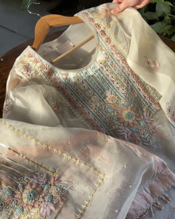 Noor Organza Silk Zardosi Work Fine Resham Chikankari Kurta Set - Image 5