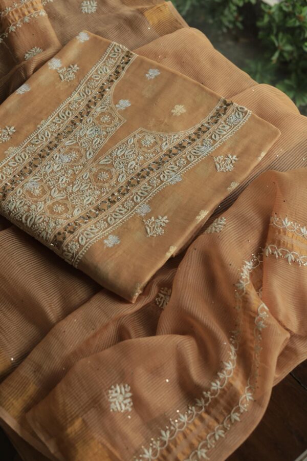 Malmal Zari Booti Chikankari Fabrics - Image 5
