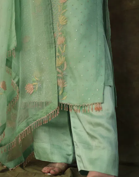 Noor Organza Silk Zardosi Work Fine Resham Chikankari Kurta Set - Image 7