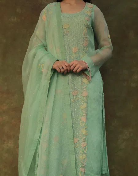 Noor Organza Silk Zardosi Work Fine Resham Chikankari Kurta Set - Image 8