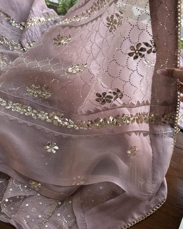 Noor Applique Mukaish Kurta | Lavender - Image 6