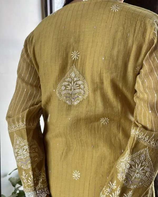 Soft Malmal Stripe Pattern Pearl Work Chikankari Kurta Set - Image 5