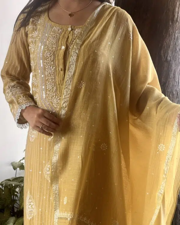 Soft Malmal Stripe Pattern Pearl Work Chikankari Kurta Set - Image 6