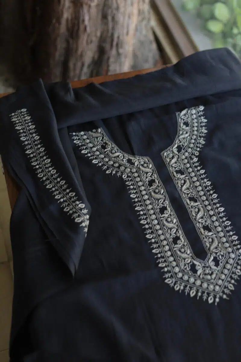 Malmal Chikankari Men's Kurtas Fabrics