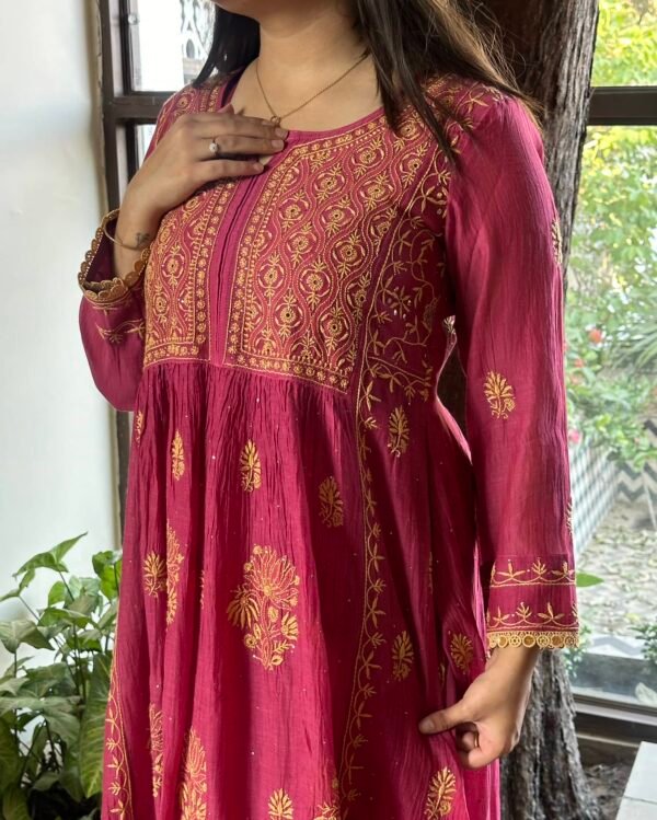 Malmal Chikankari Tunic Kurtas - Image 3