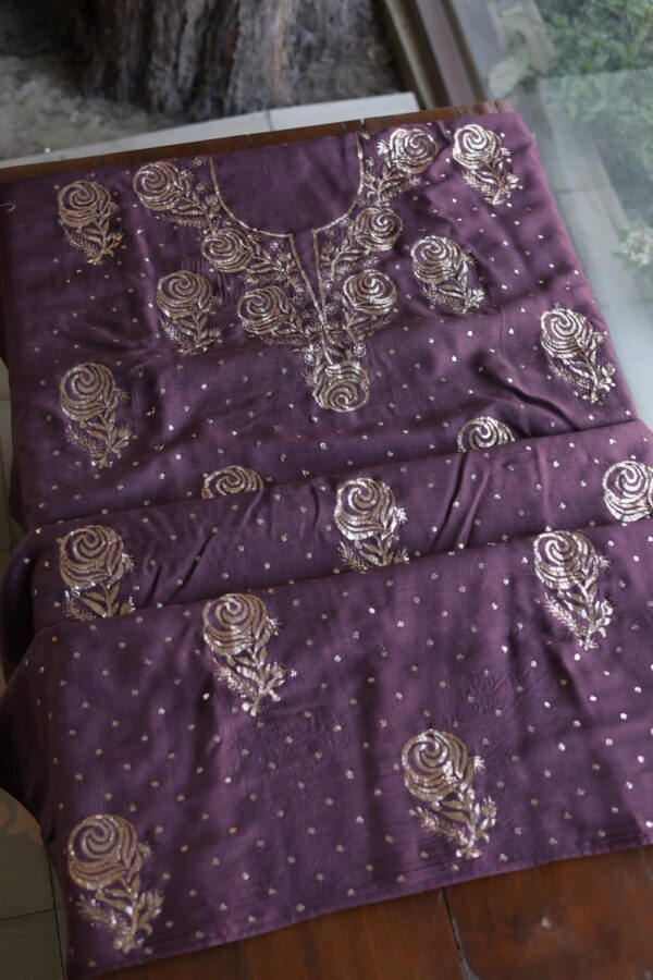 Moonga Silk Mukaish Fabrics - Image 10