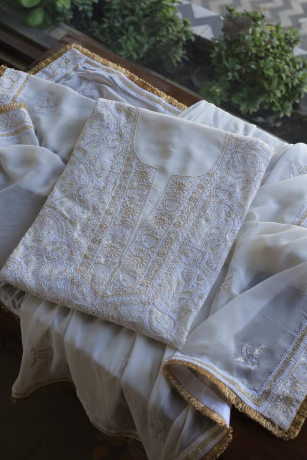 Pure Georgette Sequins Fabric - Image 4