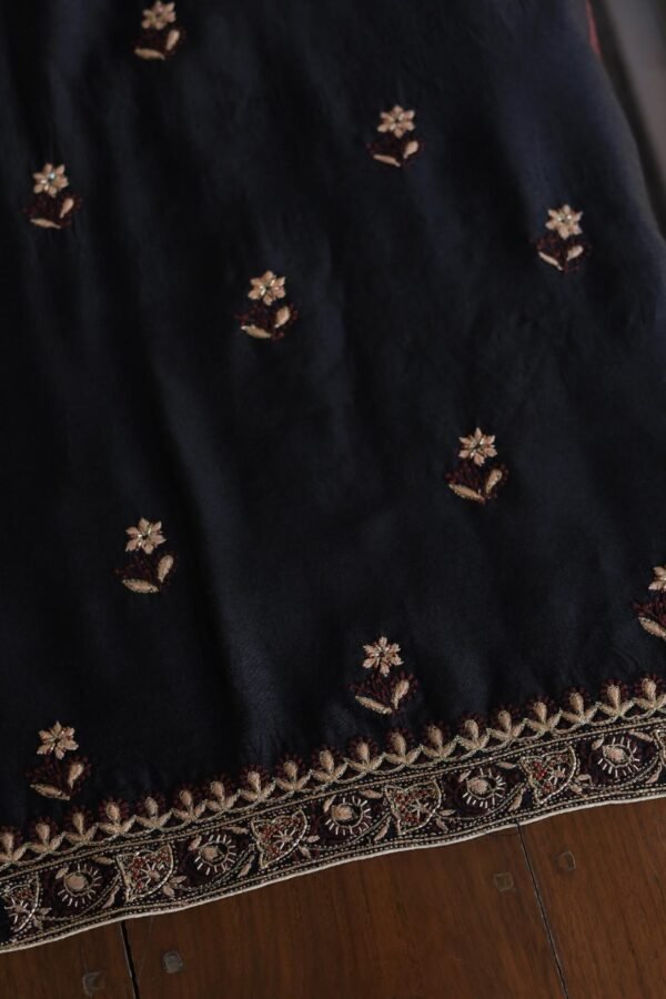 Roheen Moonga Silk Fabrics - Image 14
