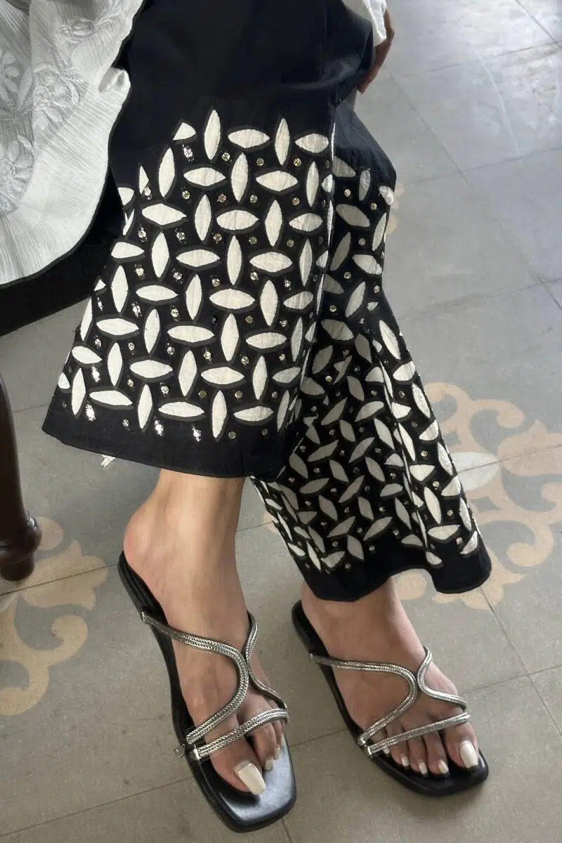 Black & White Daraz Chikankari Palazzo