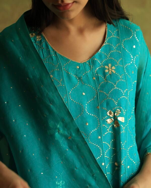 Green Noor Organza Badla Anarkali With Dupatta - Image 6