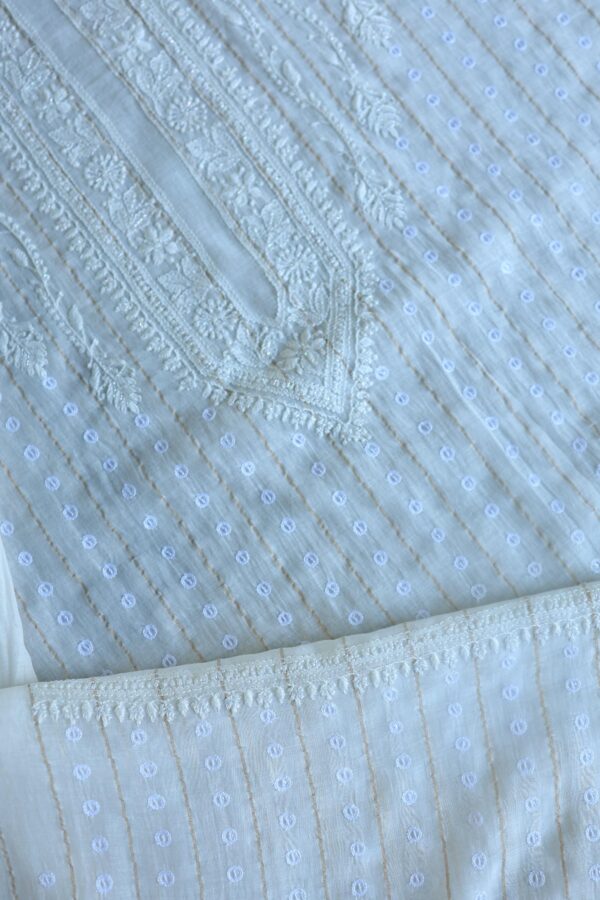 Zari Chanderi Unisex Chikankari Unstitched Men's Kurta Fabric - Image 3