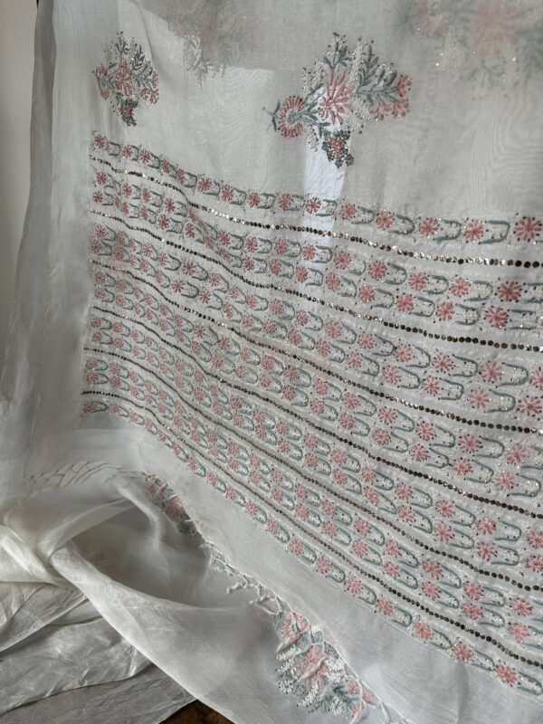 Net Organza Chikankari Saree - Image 13