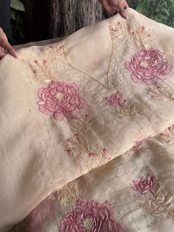 Cream Rose motifs Noor Organza Silk Chikankari Unstitched Fabrics - Image 7