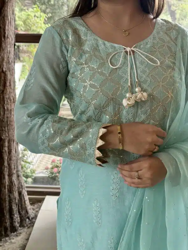 Daraz Applique Chikankari Mukaish Kurta Dupatta Set - Image 2