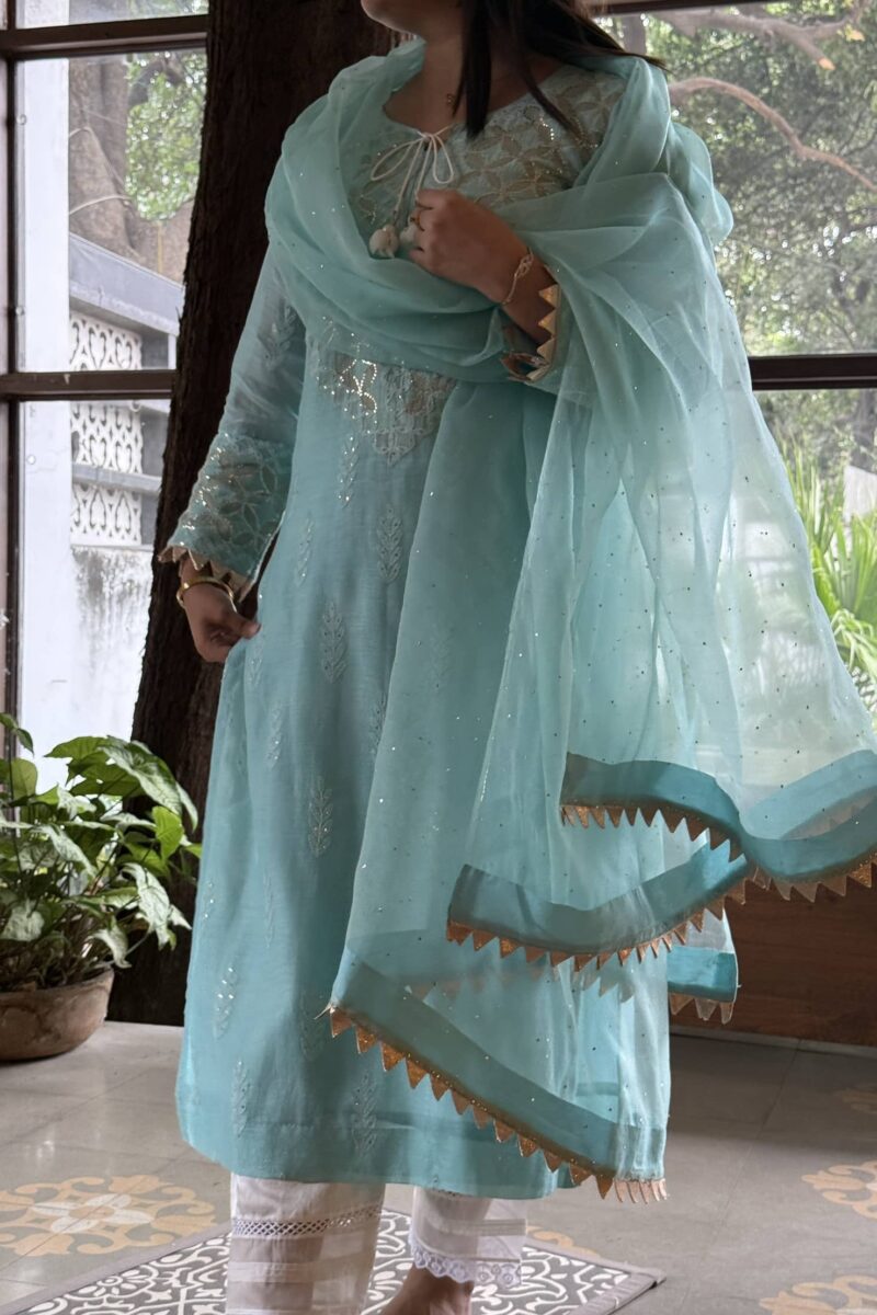 Daraz Applique Chikankari Mukaish Kurta Dupatta Set