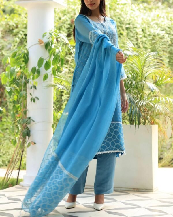Blue Mukaish Kamdani Noor Organza Chikankari Kurta Set - Image 10