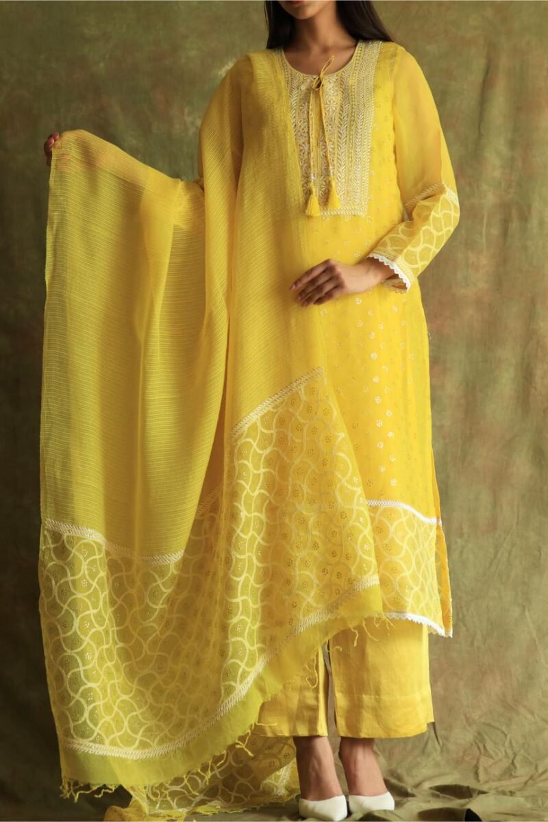 Yellow Mukaish Kamdani Noor Organza Chikankari Kurta Set