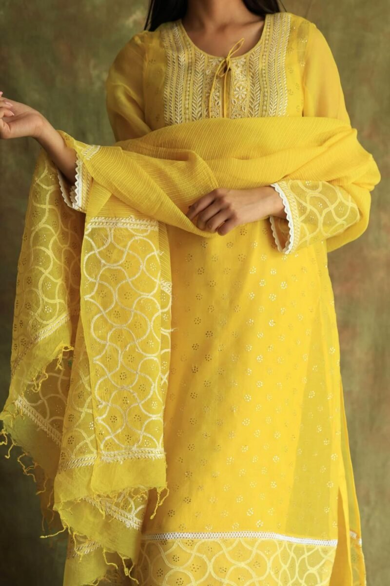 Yellow Mukaish Kamdani Noor Organza Chikankari Kurta Set