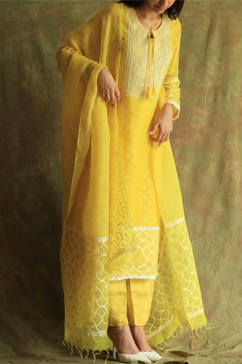 Yellow Mukaish Kamdani Noor Organza Chikankari Kurta Set