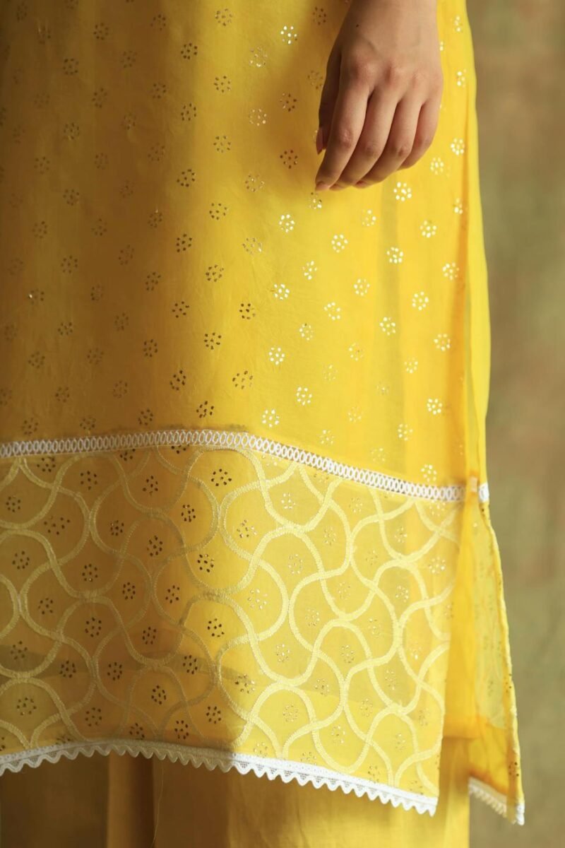 Yellow Mukaish Kamdani Noor Organza Chikankari Kurta Set
