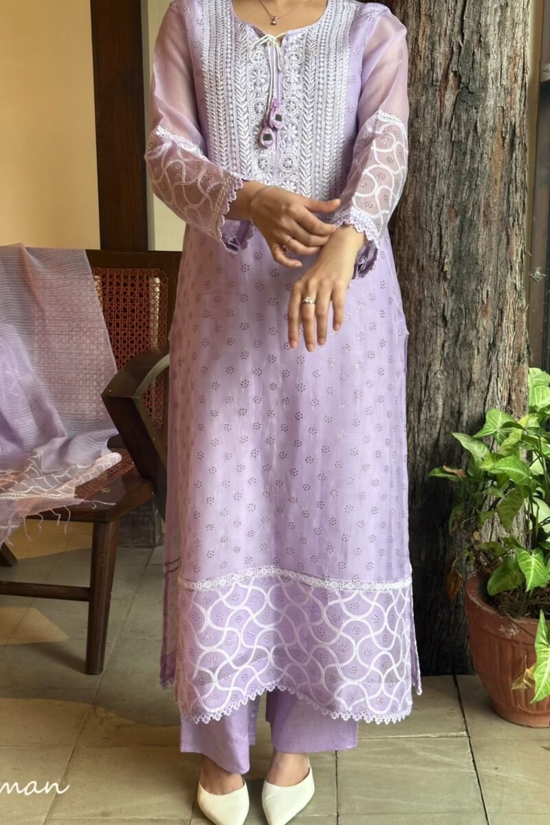 Lavender Mukaish Kamdani Noor Organza Chikankari Kurta Set