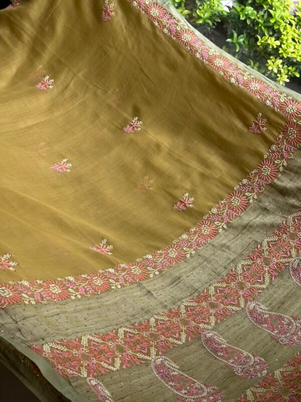 Green Silk Gheecha Palla Kota Chikankari Saree With Mukaish Kamdani - Image 7