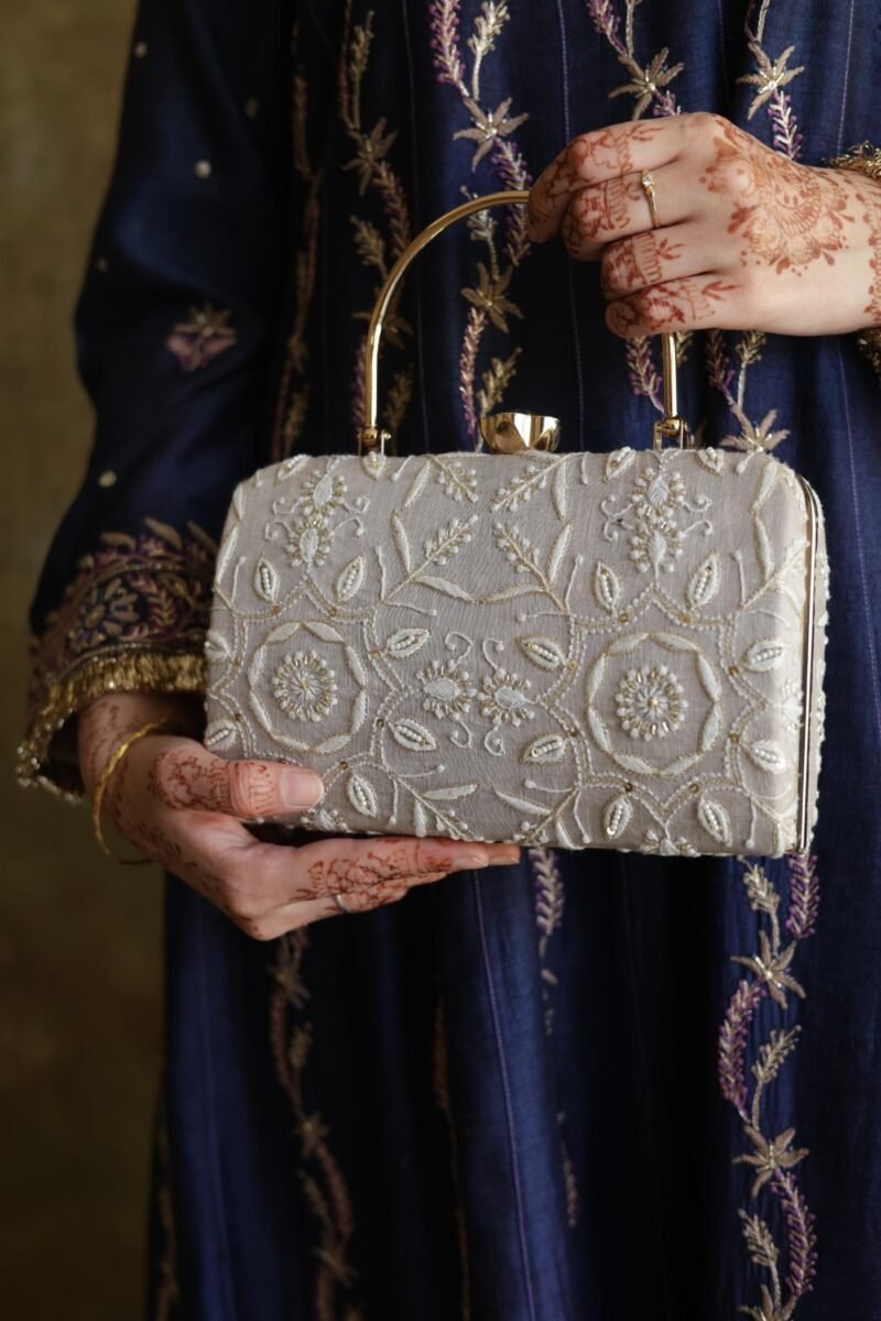 Grey Floral Motif Chikankari Linen Handle Sling Clutch