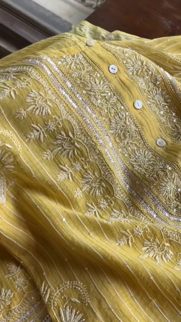 Pastel Yellow Soft Malmal Stripe Pattern Pearl Work Chikankari Kurta Set - Image 10