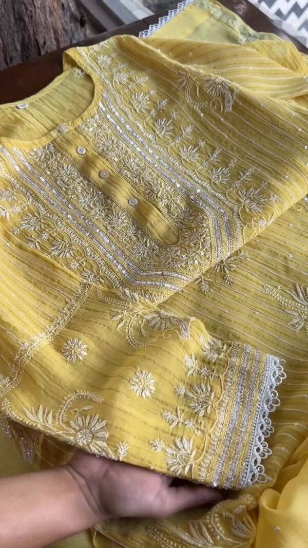 Pastel Yellow Soft Malmal Stripe Pattern Pearl Work Chikankari Kurta Set