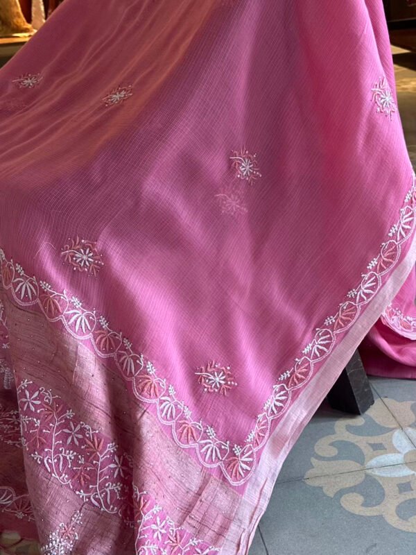 Pink Silk Gheecha Palla Kota Chikankari Saree With Mukaish Kamdani - Image 11