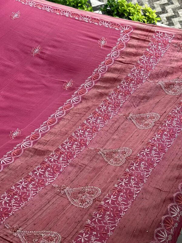 Pink Silk Gheecha Palla Kota Chikankari Saree With Mukaish Kamdani - Image 6