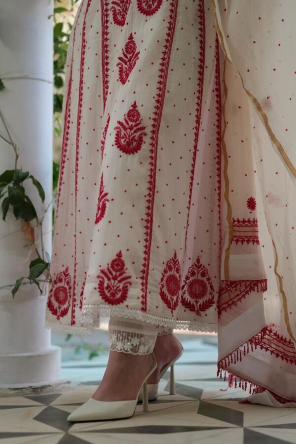 Red & White Mulmul Pearl Work Chikankari Anarkali With Dupatta - Image 9