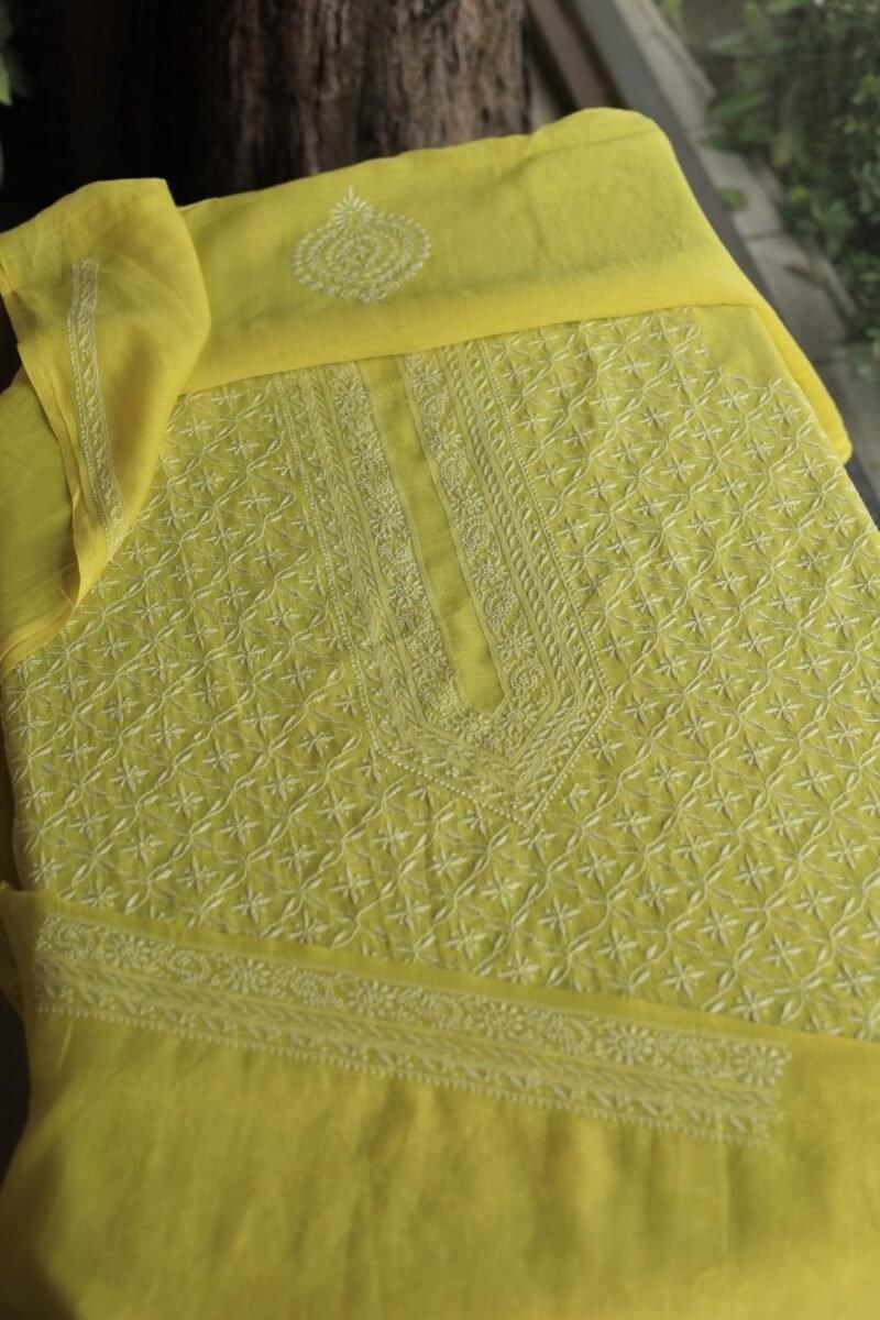 Malmal All Over Chikankari Mens Kurtas Fabrics