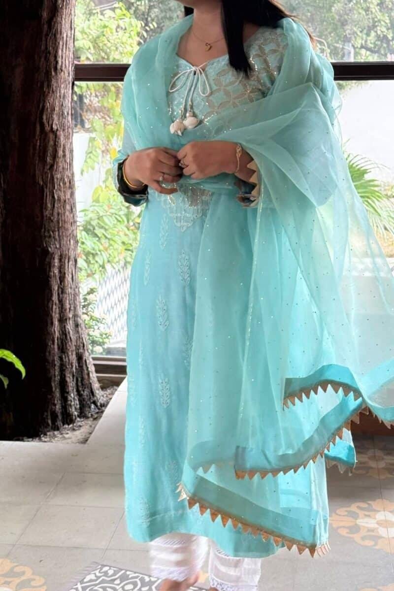 Daraz Applique Chikankari Mukaish Kurta Dupatta Set